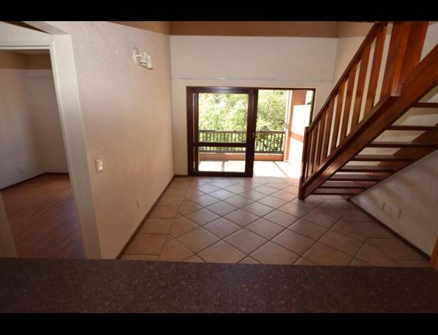 1 BEDROOM APARTMENT FOR SALE IN LONEHILL